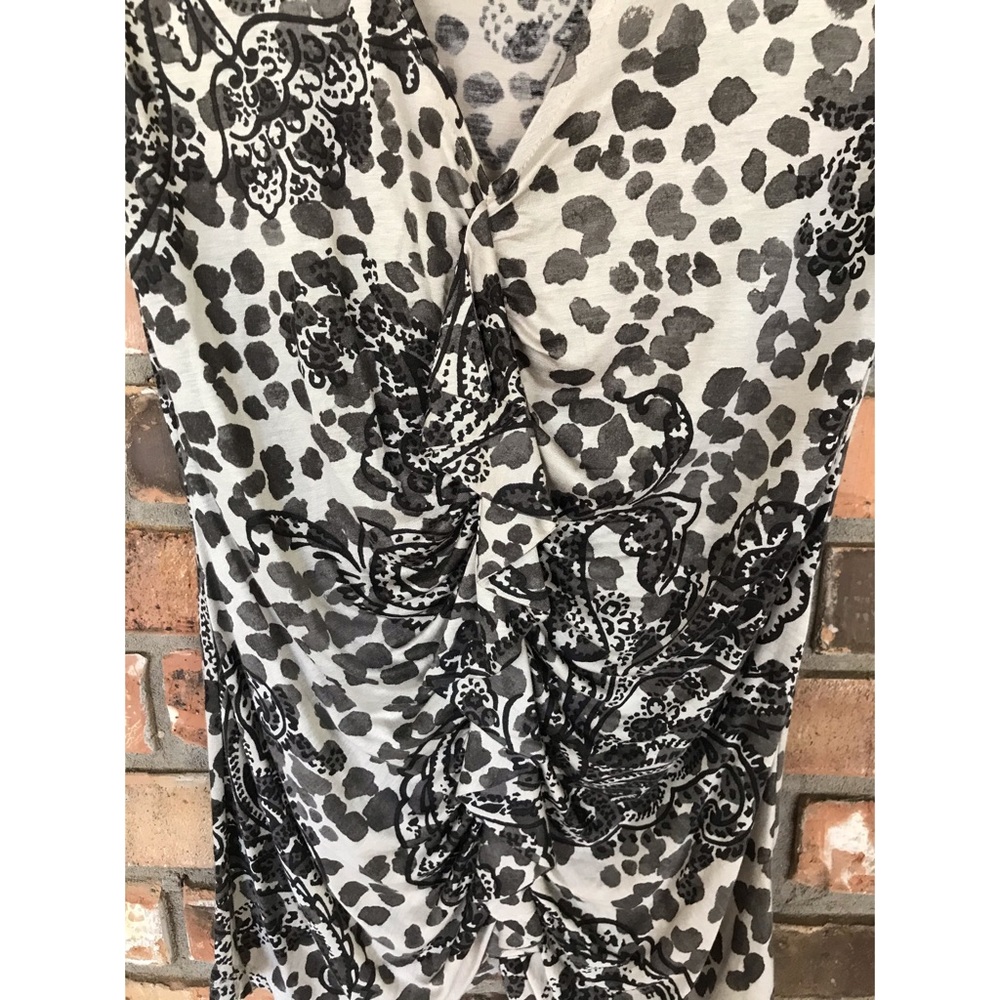 Banana Republic Ruffled Front Top XS - Picture 5 of 10